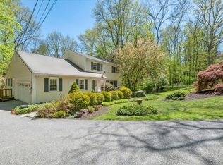 7 Palma Rd, Somers, NY 10589