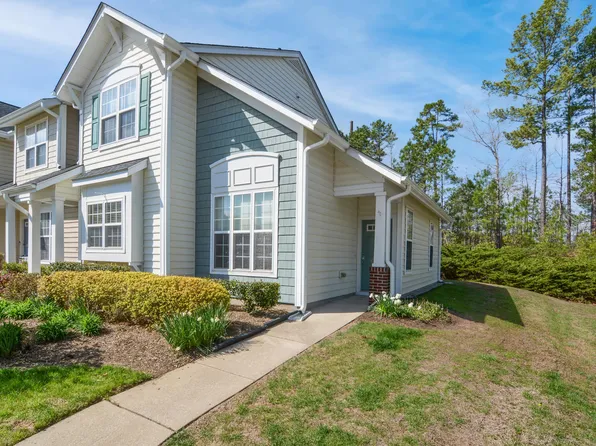 721 Hamlet Park Dr, Morrisville, NC 27560