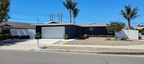 3452 Las Vegas Dr Photo 1