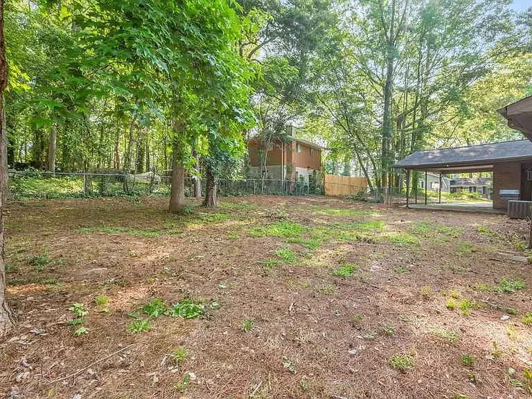 6675 Leisure Trl — Photo 35