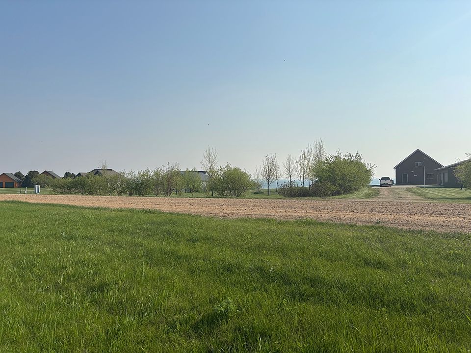 2nd image of 7450 Highview Dr