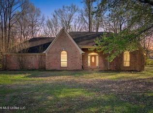 9035 Cedar Creek Dr, Olive Branch, MS 38654