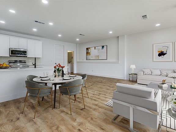 5th image of 9475 Timberleaf Dr