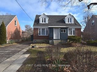 319 Senlac Rd, Toronto, ON M2R 1R2