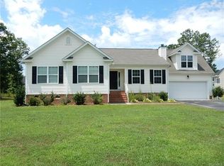 15554 Parkgate Dr, Chester, VA 23831