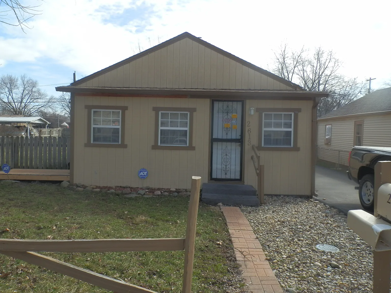2613 S Rybolt Ave photo 1