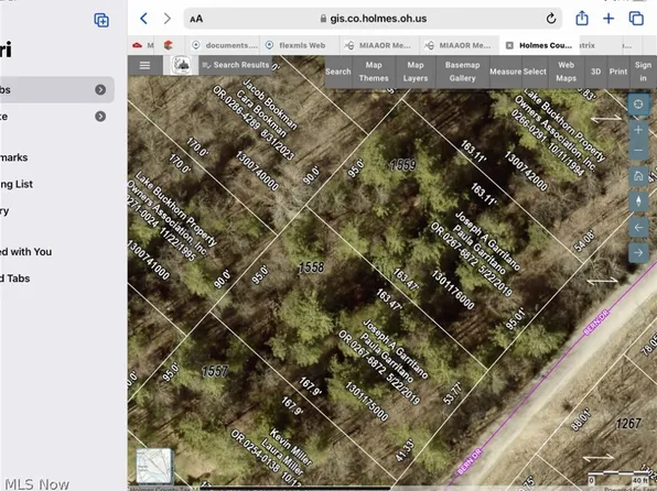 1558 & 1559 Bern Dr, Millersburg, OH 44654