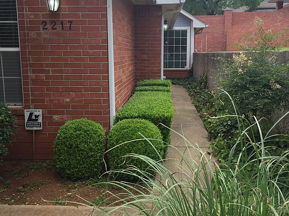 Walkway Entrance