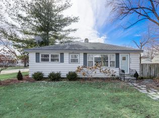 628 Austin Ave, Geneva, IL 60134