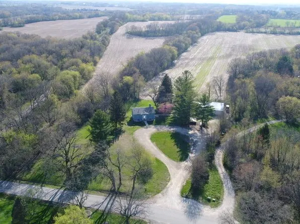 N7221 North McCabe ROAD, Whitewater, WI 53190