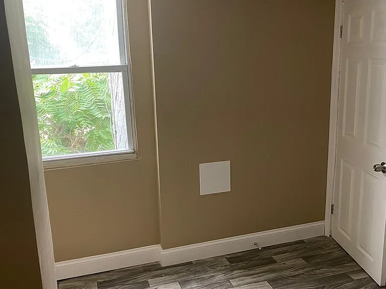 1607 Hakesley Pl — Photo 8