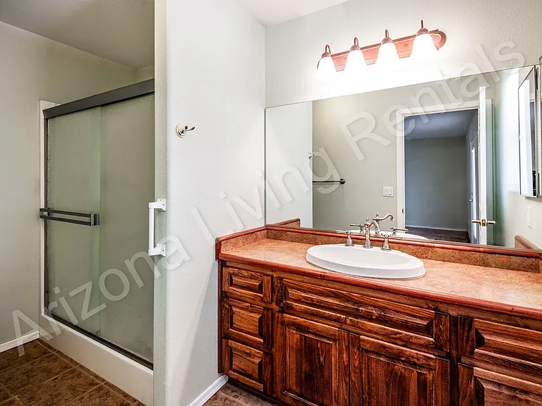1714 Florence Ave — Photo 18