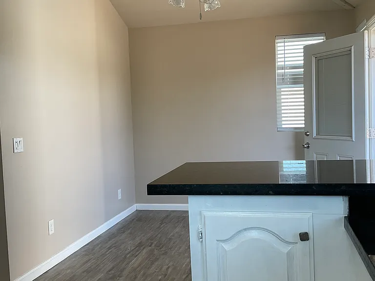 5667 Stover Ave #1 — Photo 8