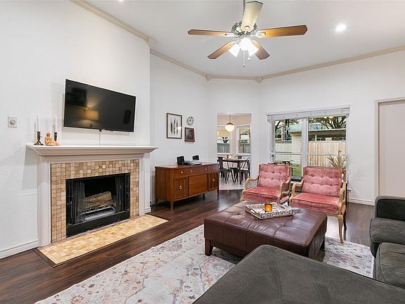 4th image of 1425 Broadmoor Dr