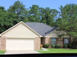 8224 Mahogany Ln, Lithonia, GA 30058