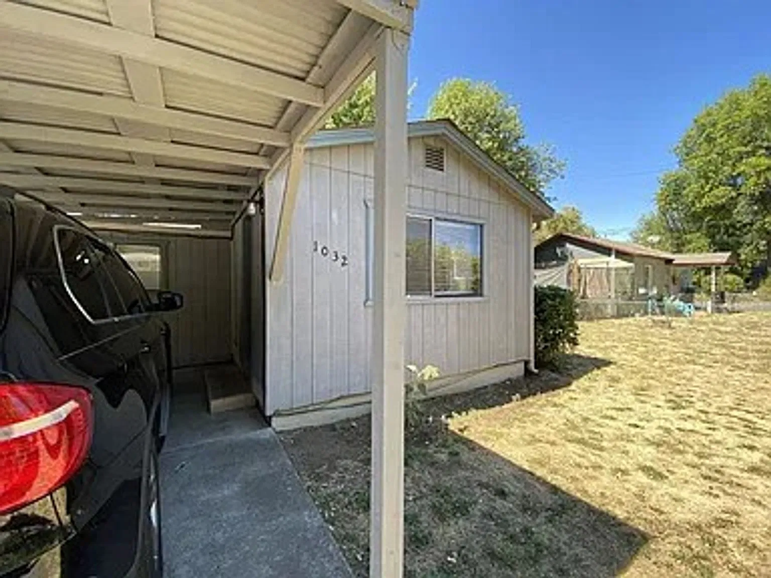 RZ-00000 | 1032 NW Nevada Ct. — Photo 1