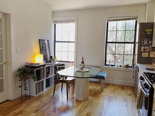 Rented by Terra Magia Inc | media 16