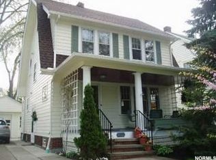 2139 Lakeland Ave, Lakewood, OH 44107