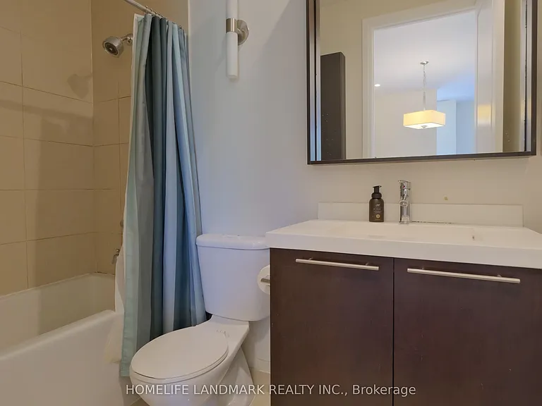 100 Harrison Garden Blvd #L19 — Photo 9