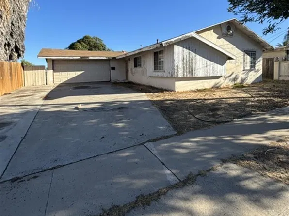 3560 Lindbergh St, San Diego, CA 92154