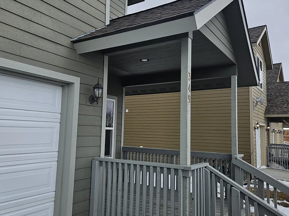 349 Colter Loop
