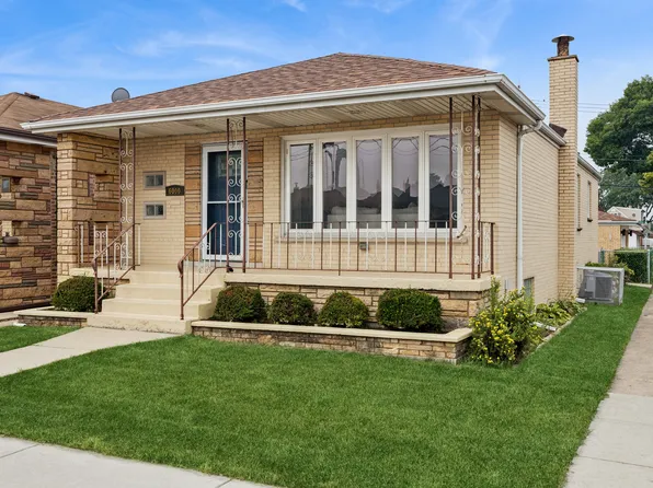 6000 S Narragansett Ave, Chicago, IL 60638