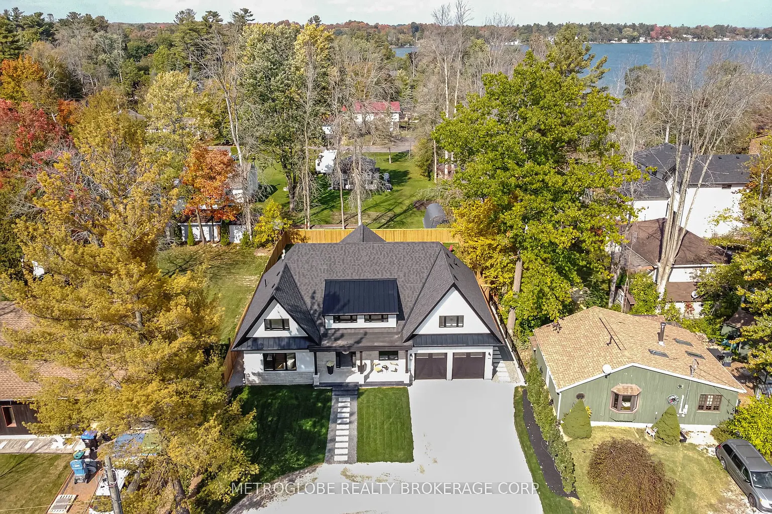 862 Kennedy Rd photo 1