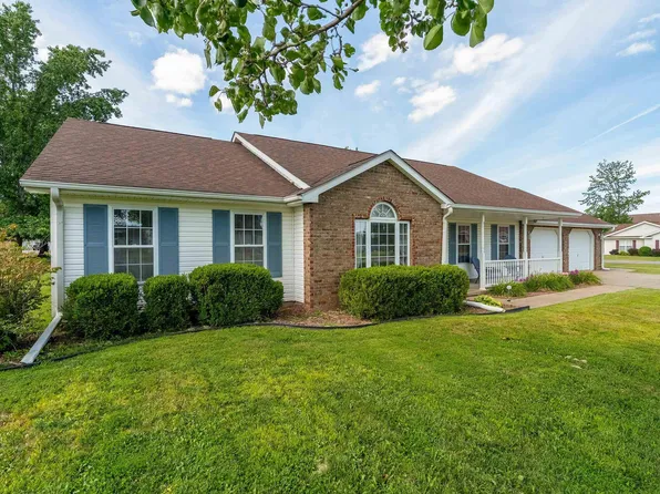 307 Evergreen Trl, Herrin, IL 62948