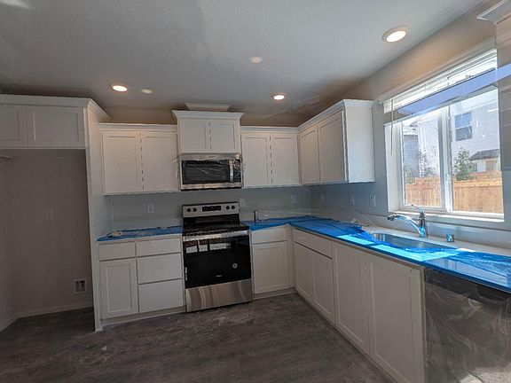 4th image of 12440 NE 109th St