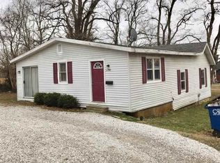 2704 H St, Bedford, IN 47421