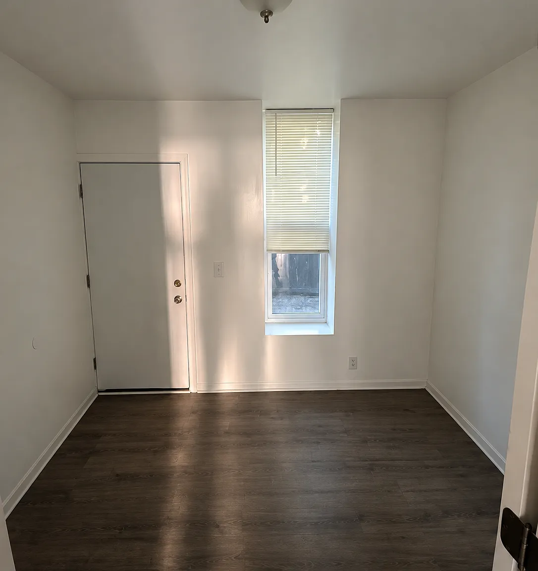 3 bed, 868 sqft, $1,500 — Photo 3