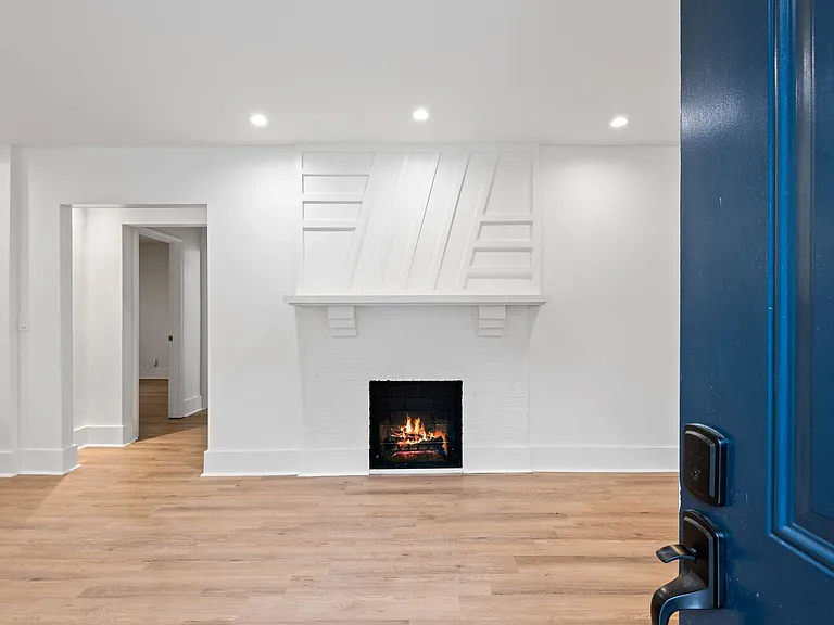 636 Francis Pl NW #A — Photo 3