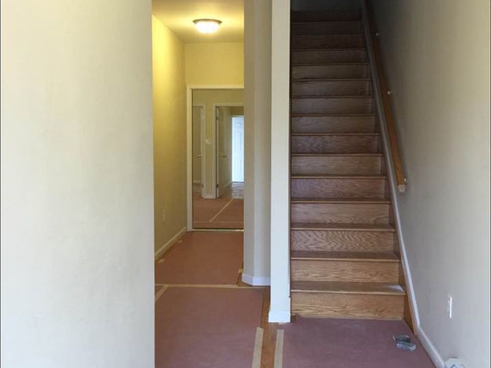 1st image of 9448 45th Ave