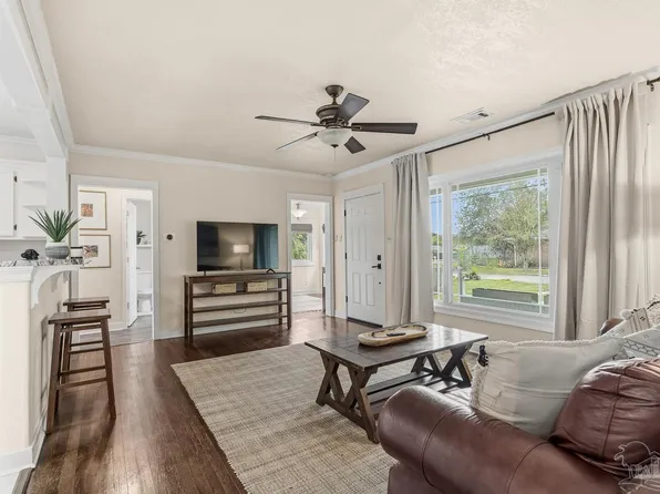 1722 E Hatton St, Pensacola, FL 32503