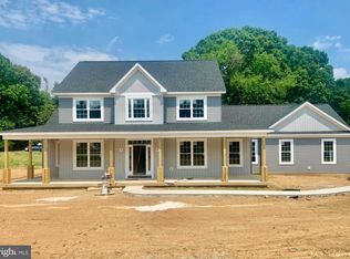 128 Autumn Dr, Stafford, VA 22556