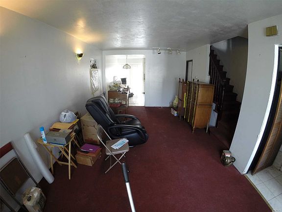 2nd image of 2520 100th St
