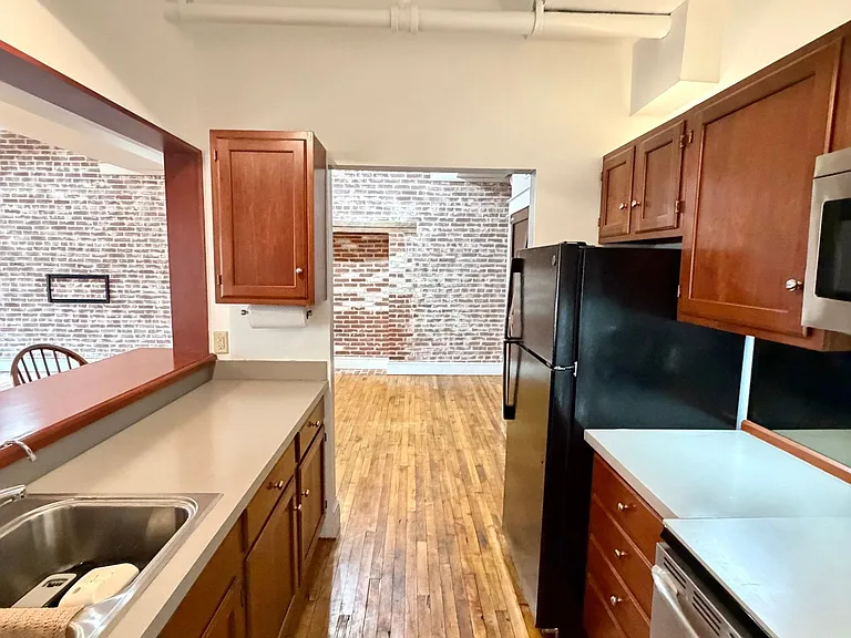 231 N Shippen St #325 — Photo 10