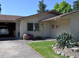 636 SW Sunwood Way, Grants Pass, OR 97526