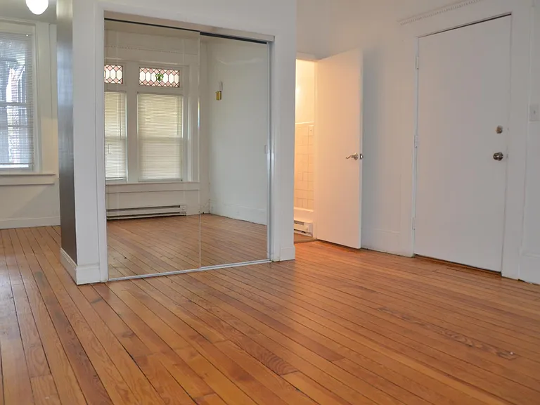 819 Columbia Ave #1 — Photo 4
