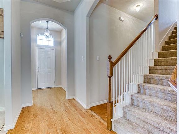 3rd image of 8509 Royal Montreal Dr