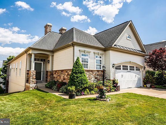 2nd image of 12602 Cannon Crest Dr