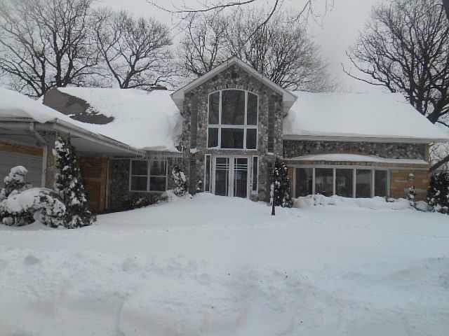 1st image of 6531 N Longmeadow Ave