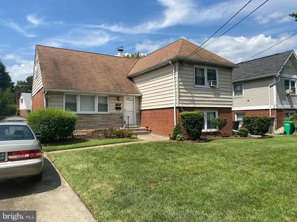 6910 W Park Dr, Hyattsville, MD 20783