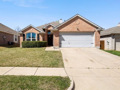 1004 Grand National Blvd, Fort Worth, TX, 76179