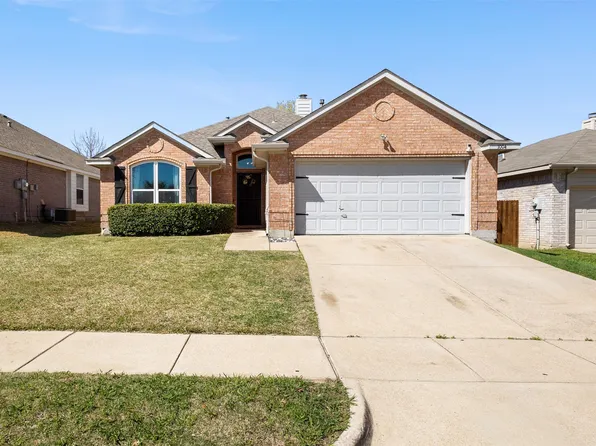 1004 Grand National Blvd, Fort Worth, TX 76179