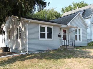 713 E Buchanan St, Bloomington, IL 61701