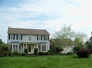 823 Silverberry Ln, Hudson, OH 44236