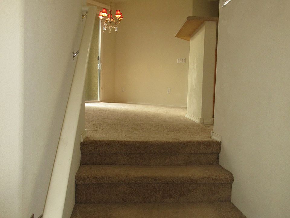 04-MENA601-2106-Stairway_05082025