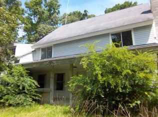 1400 Belangia Rd, Havelock, NC 28532