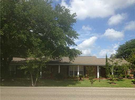2nd image of 12567 Crestwood Dr